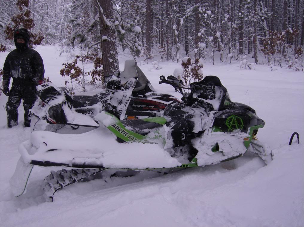 Long track vs. Short track. Hardcore Sledder